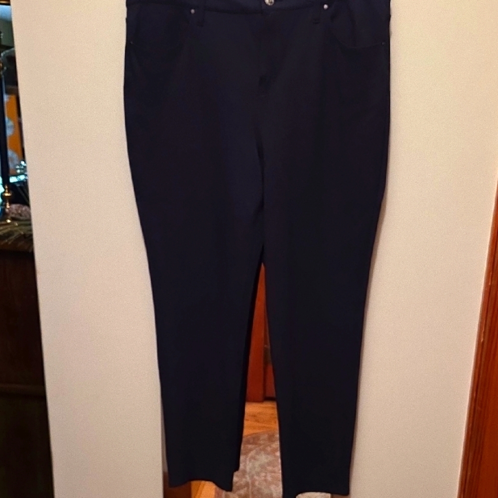 Chico's Navy Pants Jean Style Size 3